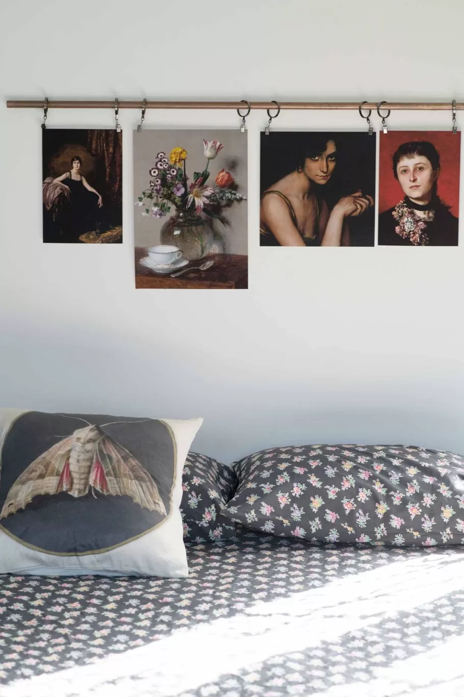 Women Lazybones Art Print Set - Julita