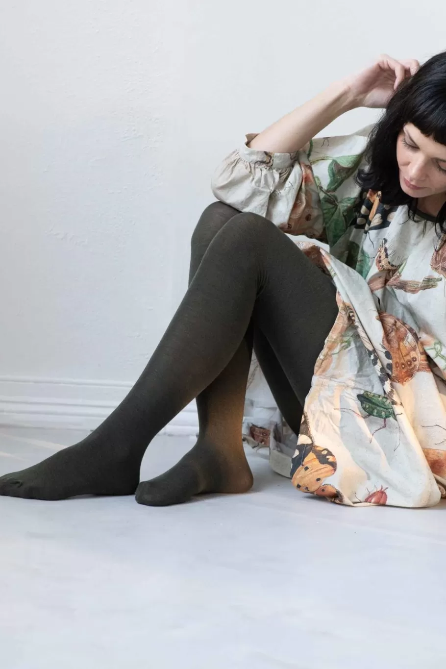 luxe_green_wool_tights_3.webp Women Lazybones Luxe Green Wool Tights