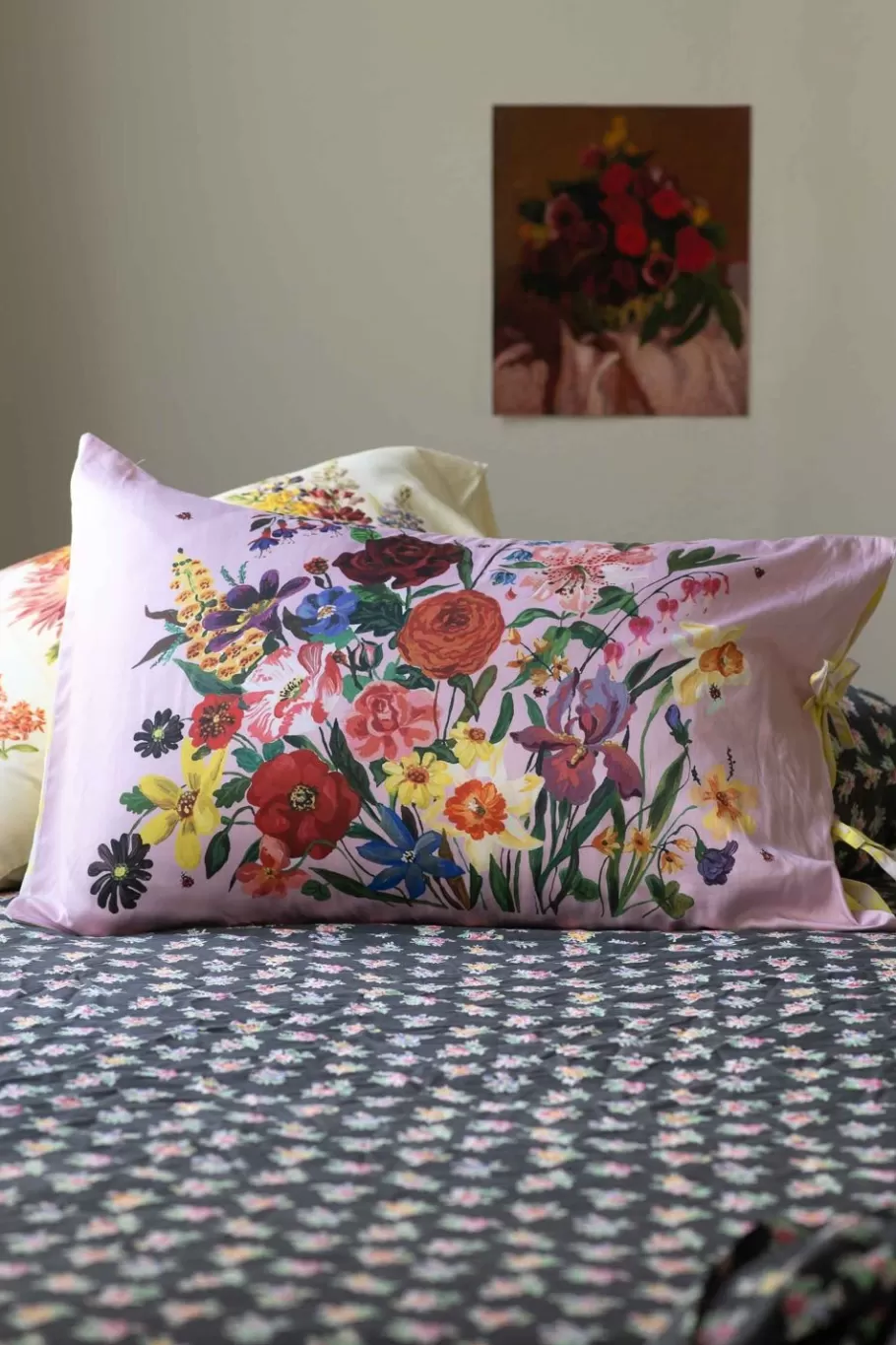 rainbow_floral_pink_pillowcase_set_organic_cotton_2.webp Women Lazybones Rainbow Floral Pink Pillowcase Set *Organic Cotton