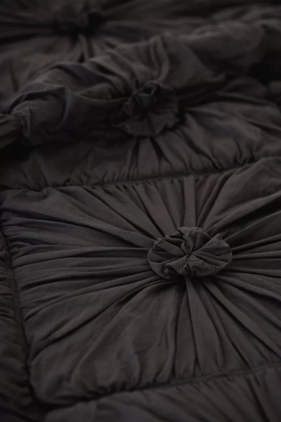 rosette_quilt_in_charcoal_organic_cotton_4.webp Women Lazybones Rosette Quilt In Charcoal *Organic Cotton